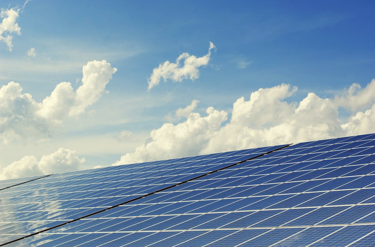 A Guide to Solar Panel Maintenance: Tips, Tricks, and Best Practices