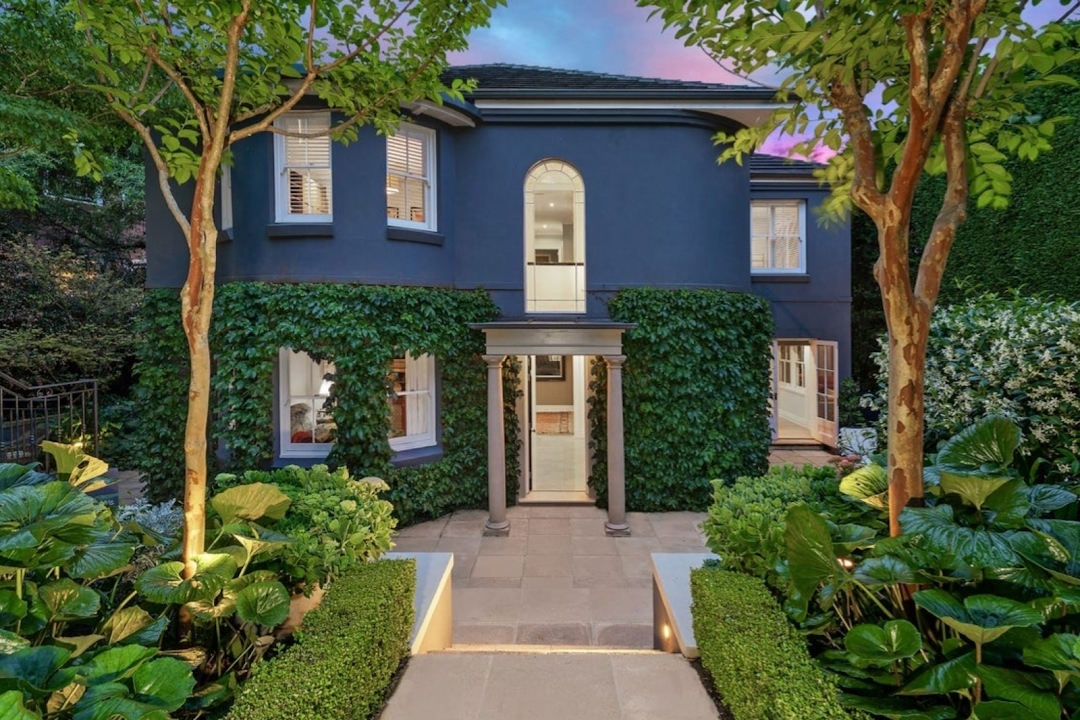 Heritage Home Facade by Michael Bell Architects - A Blend of European Classicism and Australian Design