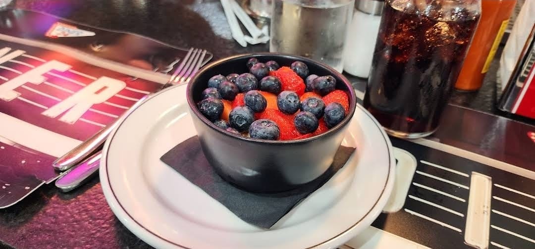 Fresh Berry Bowl at Diner 24 NYC