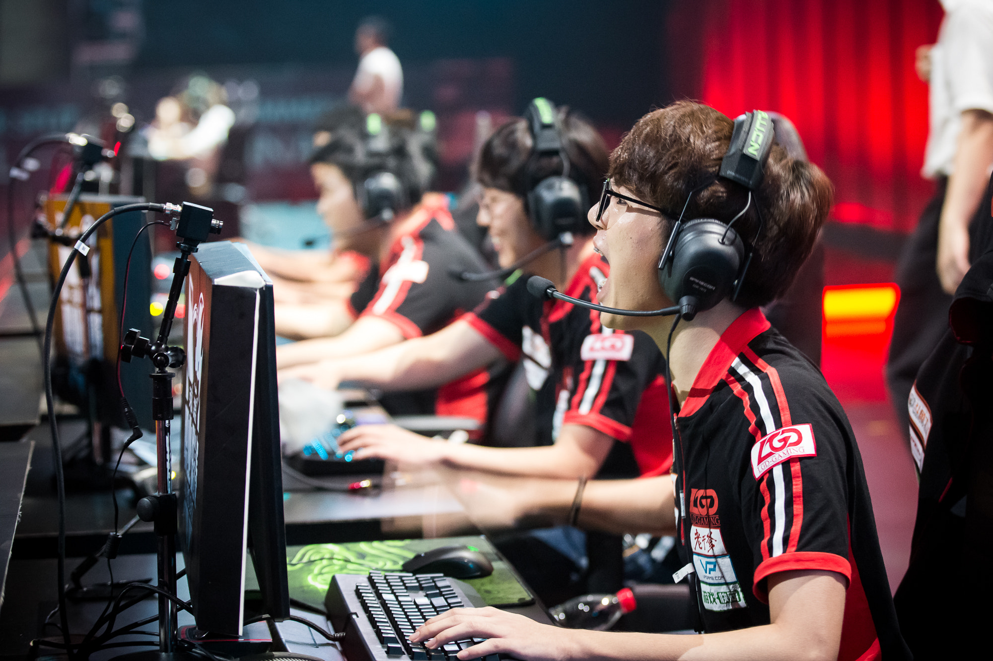 LGD_Gaming_at_the_2015_LPL_Summer_Finals