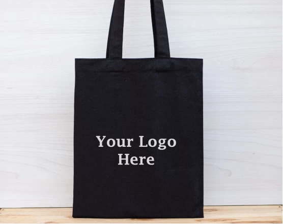 black tote bag