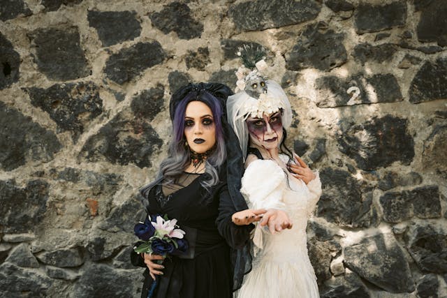 Women’s Halloween Costumes by Goddiva: Stylish and Spooky for 2024