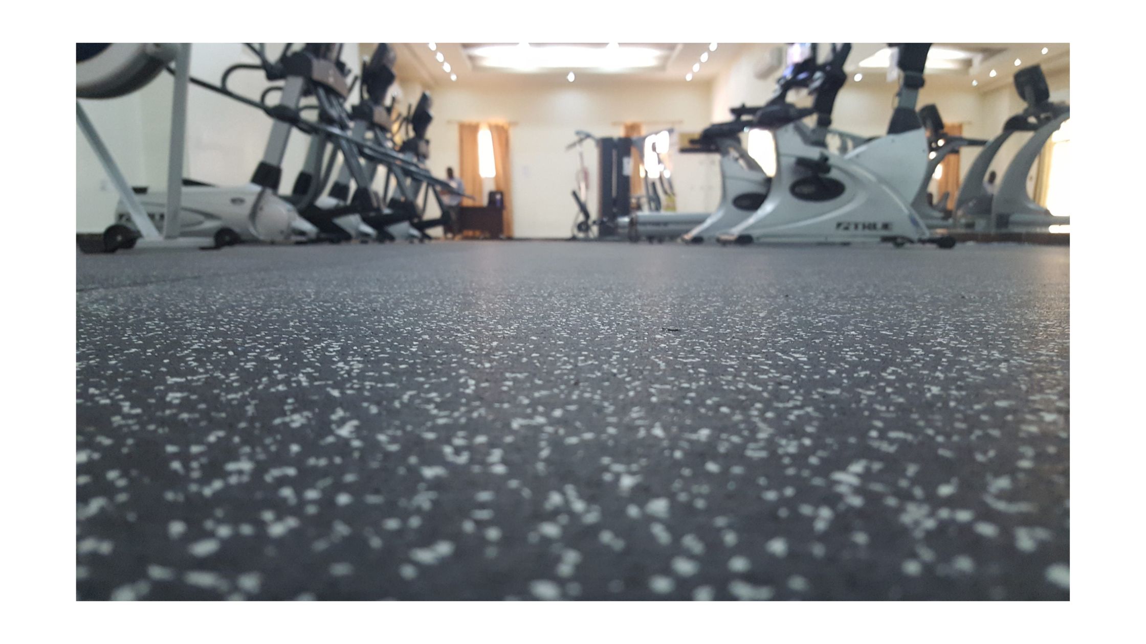 How Gym Flooring Enhances the Aesthetics and Functionality of a Fitness Space