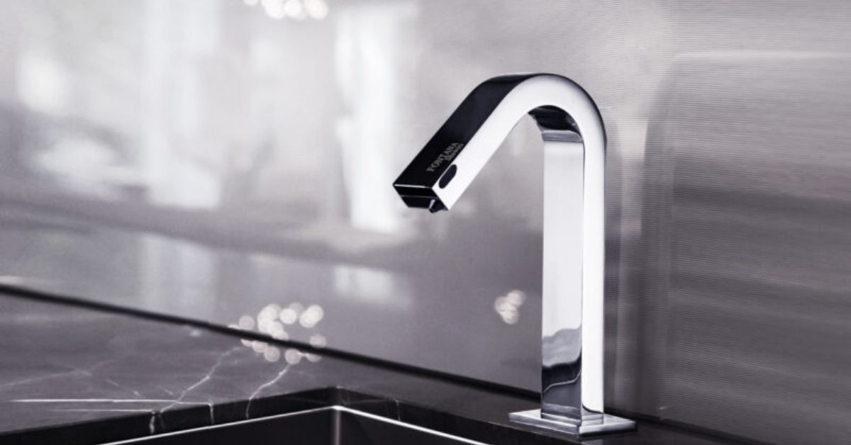 Nine Best Space-Saving Bathroom Faucets for Small Bathrooms