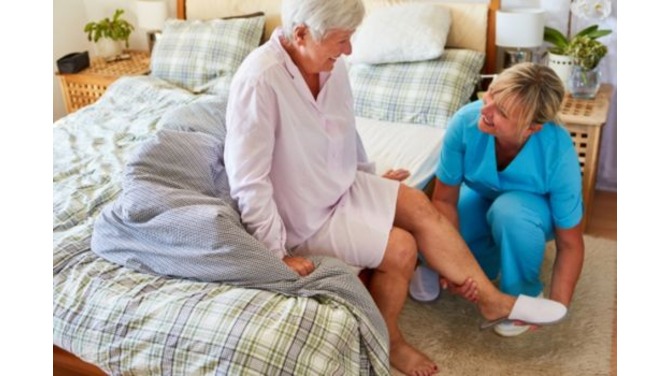 Senior Home Care: 7 Essential Tips for Choosing the Right Provider