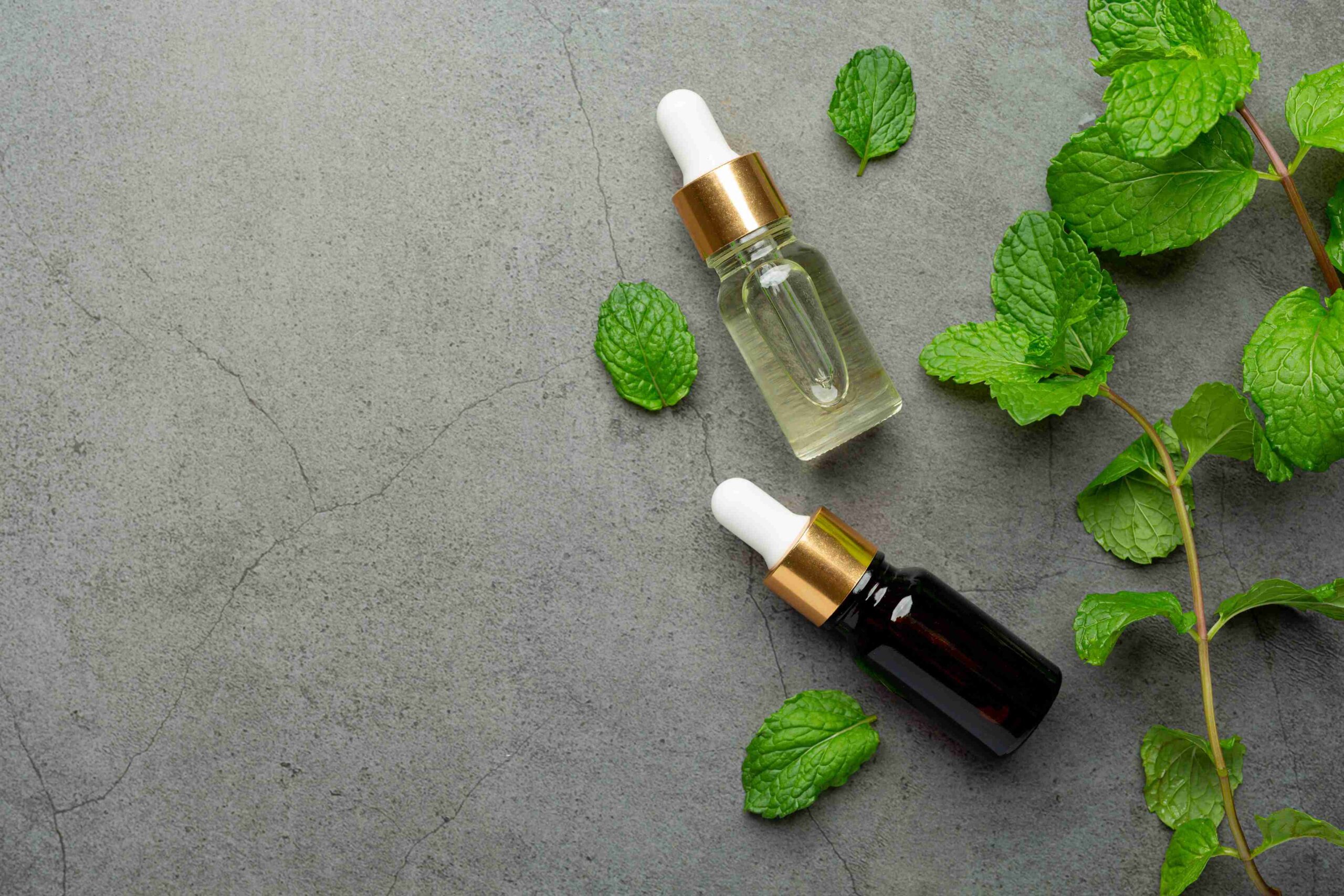 essential-oil-peppermint-bottle-with-fresh-green-peppermint (3) (1)