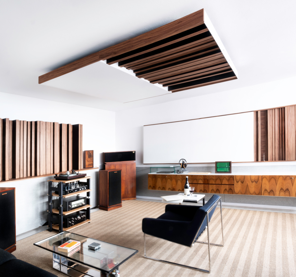 6 Tips for Enhancing Lounge Acoustics