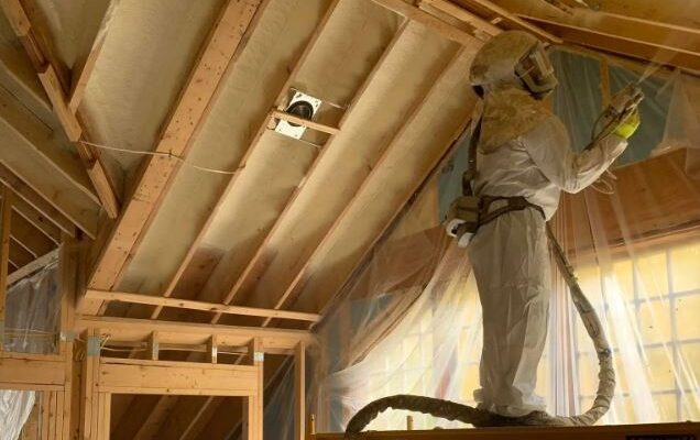 Spray Foam and Traditional Insulation