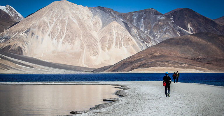 ladakh-traveler-leh-landscape-india