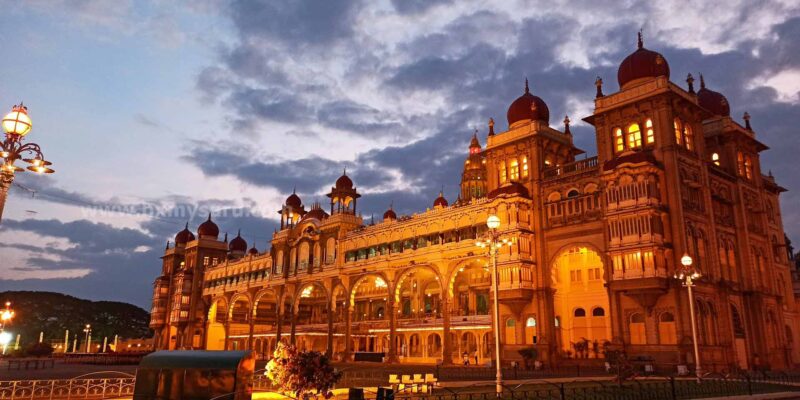 mysore palace timings