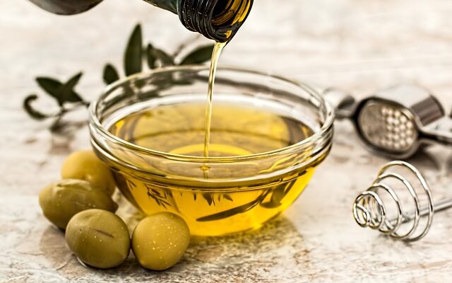 olive-oil-968657_640