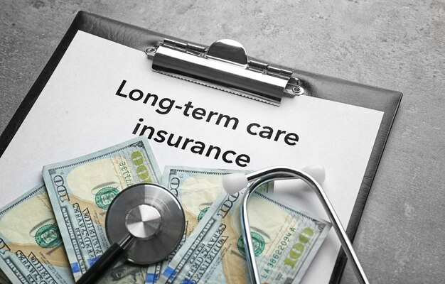 text-longterm-care-insurance-clipboard-with-stethoscope-dollars-closeup_392895-393936.jpg (JPEG Image 626 × 417 pixels)