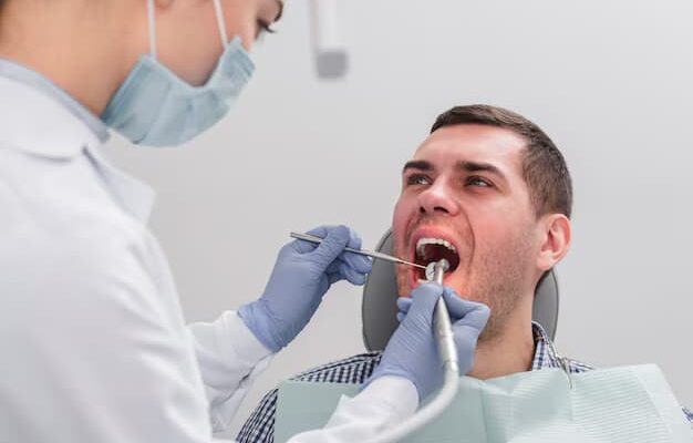 man-dentist_23-2148104927